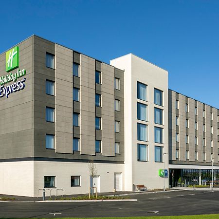 Holiday Inn Express Bridgwater M5, Jct24 By Ihg Eksteriør bilde