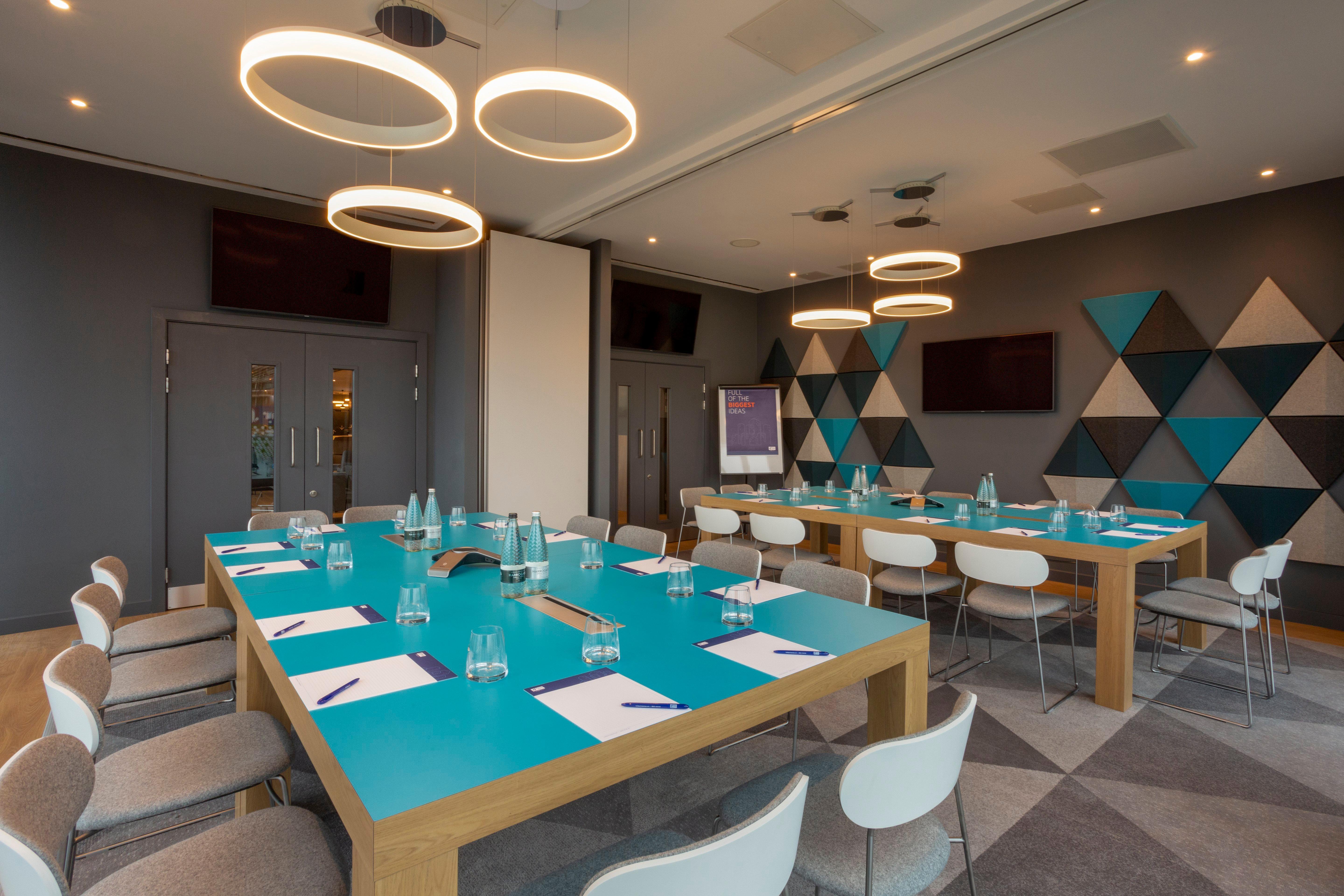 Holiday Inn Express Bridgwater M5, Jct24 By Ihg Eksteriør bilde